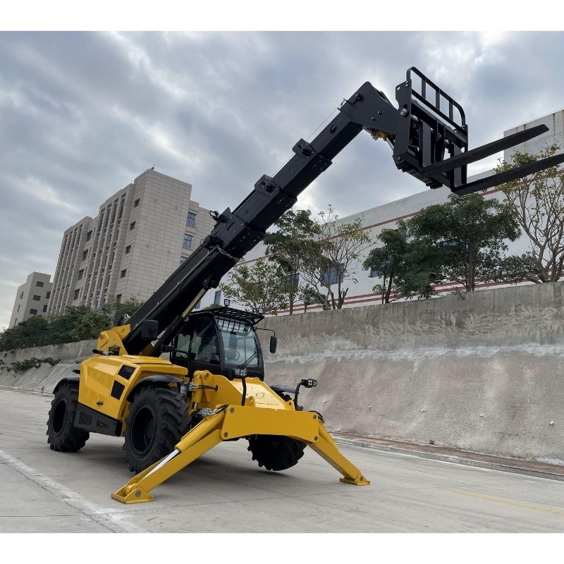 رافعة تلسكوبية SOCMA HNT4017-4Z سعة 4 أطنان و17 مترًا للإنشاءات والزراعة