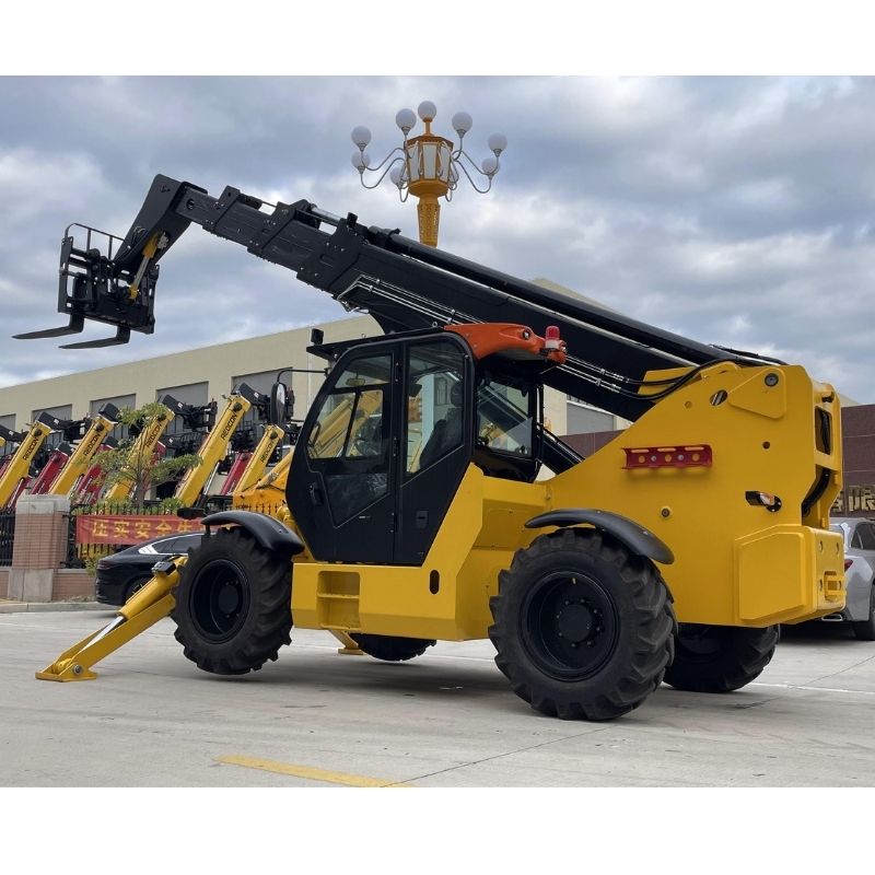 رافعة تلسكوبية SOCMA HNT4517-4Z سعة 4.5 طن و17 مترًا للإنشاءات والزراعة