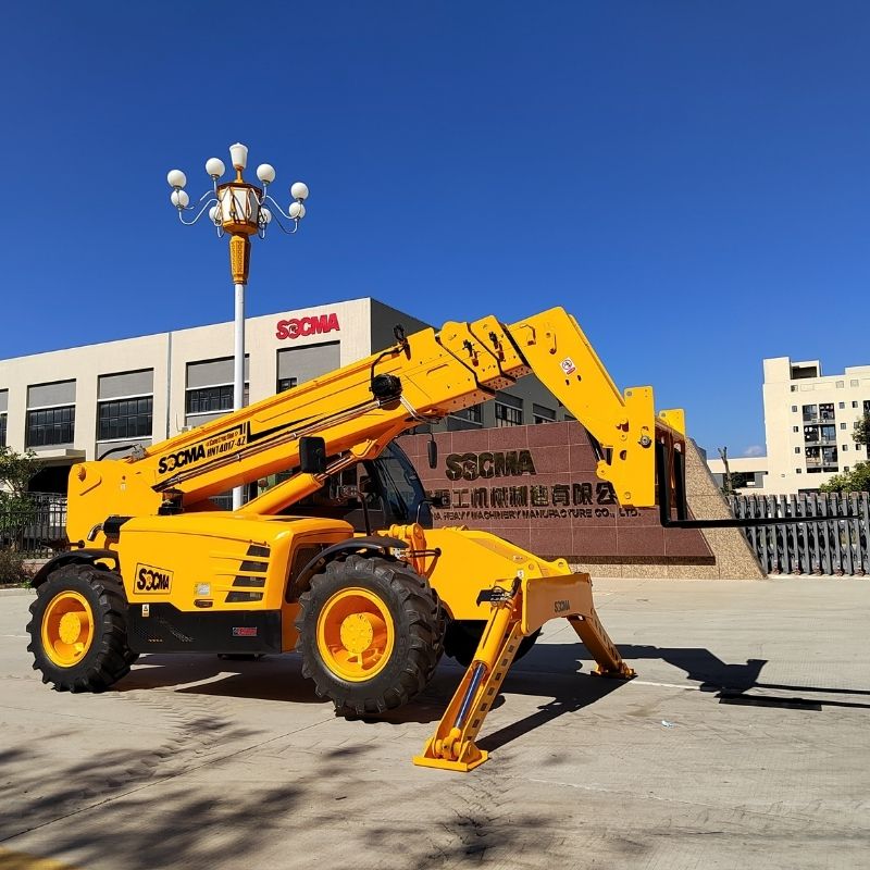 رافعة تلسكوبية SOCMA HNT4517-4Z سعة 4.5 طن و17 مترًا للإنشاءات والزراعة